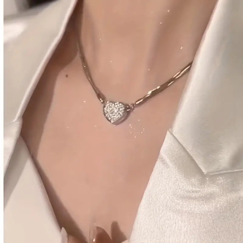 Luxury Heart-Shaped Danburite Multilayer Magnet Necklace